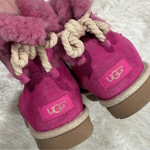 UGG SELENE FURIOUS FUCHSIA BOOTS Woman’s Size 7 - Picture 8 of 10